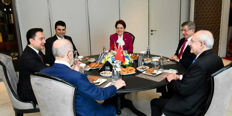 Millet ve Cumhur İttifakları’nın Milletvekili Listeleri Nasıl Şekillenecek?