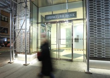 ABD'de iki banka iflas etti, mevduat garantisi verildi