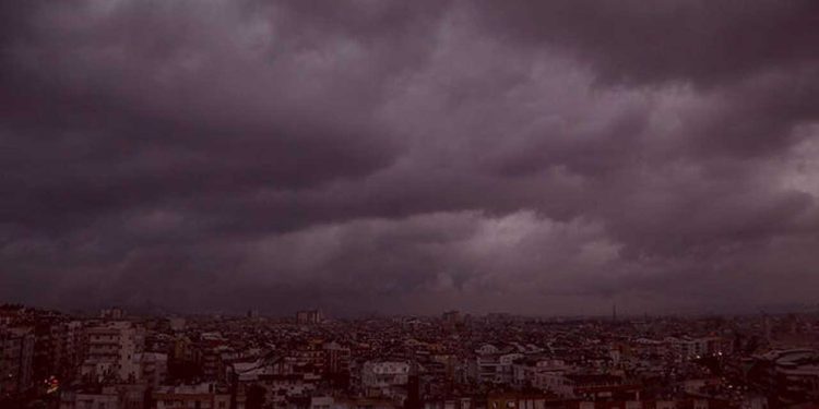 AFAD'dan deprem bölgesi için kuvvetli rüzgar ve fırtına uyarısı