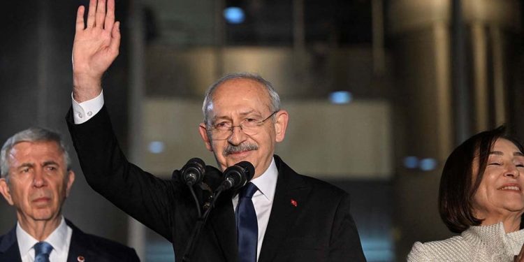 AFP'den seçim değerlendirmesi: Erdoğan ilk turda koltuğunu kaybedebilir