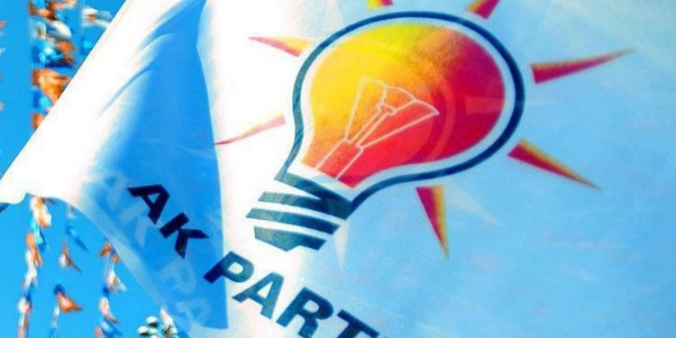 AKP'den seçim hazırlığı: Seçim kadrosunda değişiklik