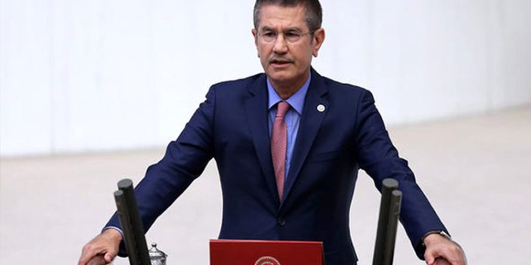 AKP Genel Başkan Yardımcısı Nurettin Canikli, Altılı Masa'nın iktidara gelmesi halinde EYT'lilerin emekli maaşını ödemeyeceğini ve yüksek faiz politikası nedeniyle tüm makro ekonomik dengelerin bozulacağını iddia etti.