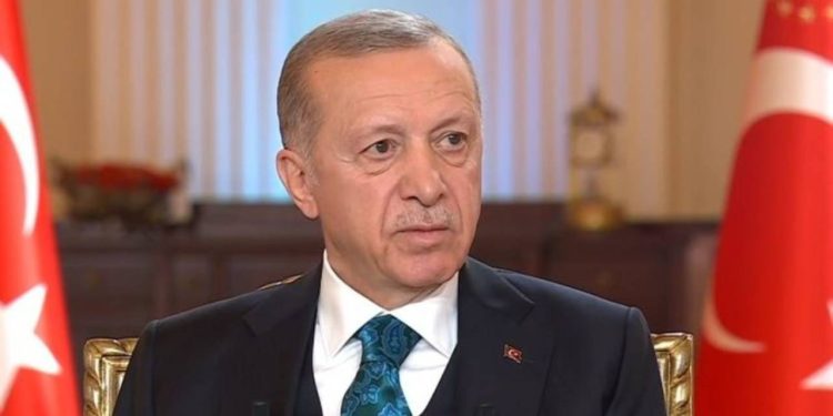 AKP'li eski vekilin jandarmaya terörist demesinin ardından Erdoğan'dan 'askerimize hakarette bulunanlar vatan hainidir' çıkışı