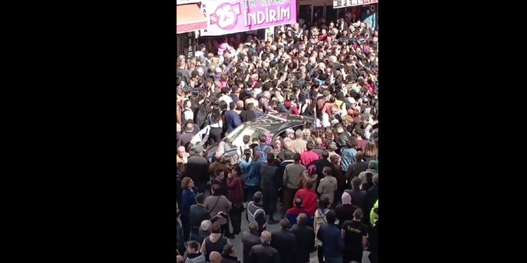 AKP’nin kalesi Konya’da Kılıçdaroğlu’na büyük ilgi