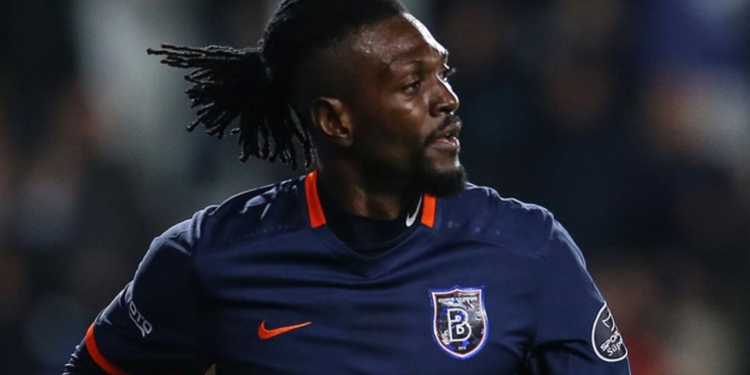 Adebayor, futbol kariyerini noktaladı
