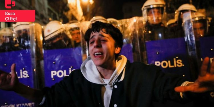 Af Örgütü Türkiye'nin 2022 karnesini çıkardı: 'İnsan hakları krizine milyonları etkileyen ekonomik kriz eklendi'