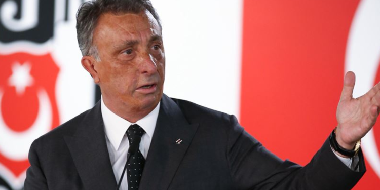 Ahmet Nur Çebi'den sert sözler: 'Kokuşmuş düzenle başa çıkmakta zorlanıyorum'