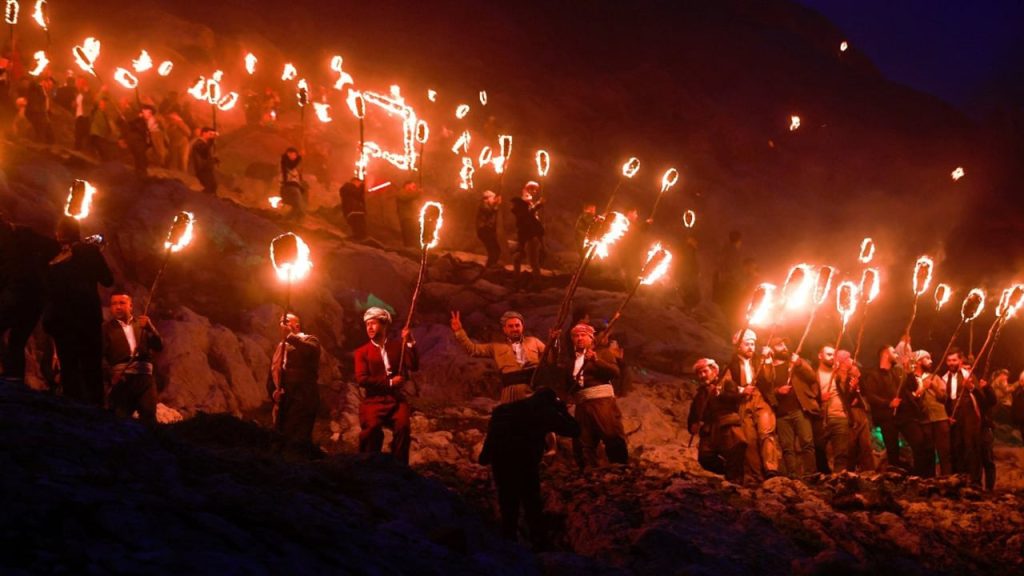 Akre'de 'Newroz Ateşi' yakıldı