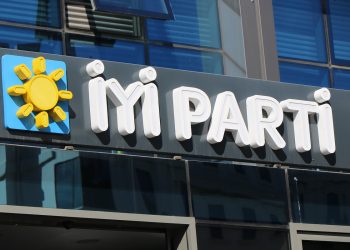 Akşener masadan kalkınca 30 bine yakın üye İYİ Parti’den istifa etmiş