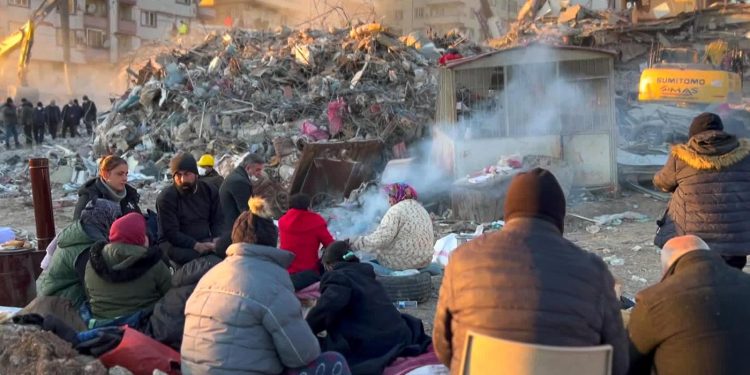 Almanya’dan depremzedelere verilen vize sayısı bini geçti