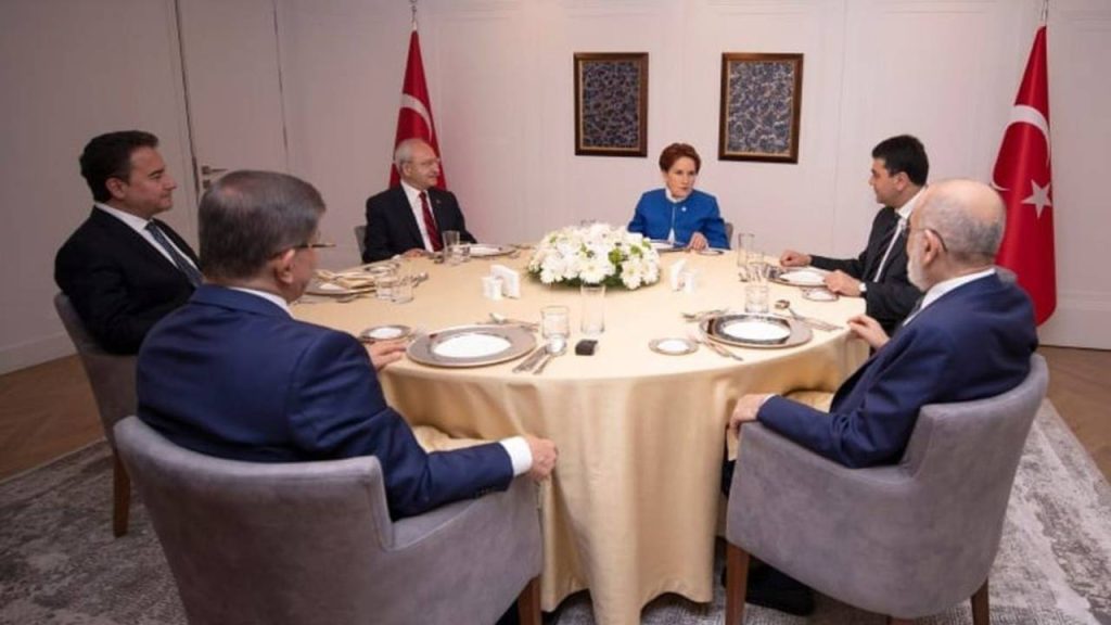 Altılı masayı deviren toplantı: Meral Akşener mutabakat metnini imzalama nedenini açıkladı