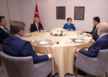 Altılı masayı deviren toplantı: Meral Akşener mutabakat metnini imzalama nedenini açıkladı