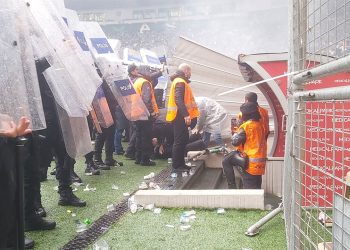 Amedspor: Soyunma odasında Bursaspor personeli ve emniyet görevlileri tarafından saldırıya uğradık