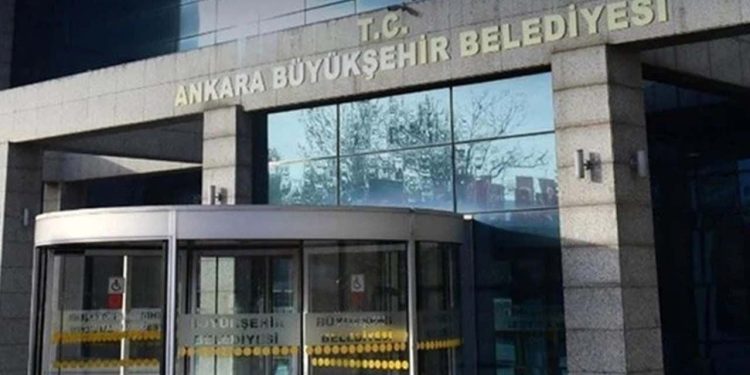 Ankara Büyükşehir'de İYİ Parti'ye geçen CHP'liler istifa ediyor