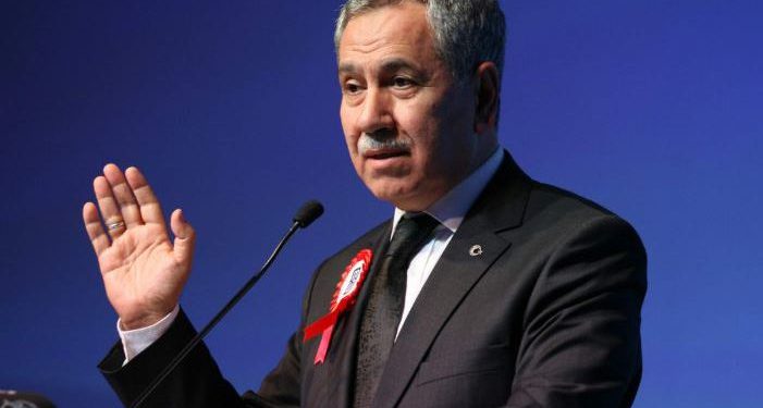 Arınç hakkındaki suç duyurusuna takipsizlik kararı