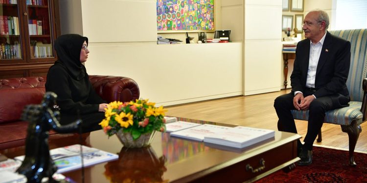 Ayşe Ateş Kılıçdaroğlu'nu ziyaret etti: 'Sinan Ateş’in hesabını beraber soracağız'