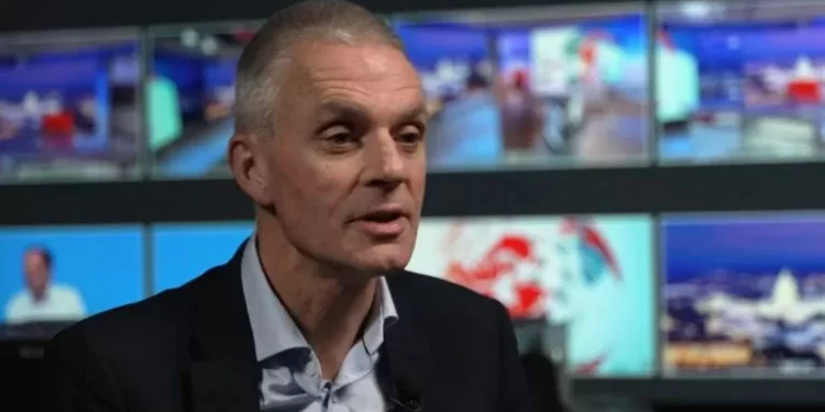 BBC Genel Müdürü Tim Davie, Gary Lineker ile ilgili tartışma sonrası spor yayınlarının aksaması nedeniyle özür diledi