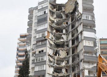 BM: Türkiye’deki deprem hasarı 100 milyar doları aşacak