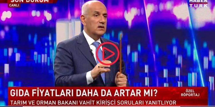 Bakan Kirişçi'nin 'sel' yorumu gündem oldu: 15 canımızı aldı ama bir taraftan da toprak da suya kavuştu