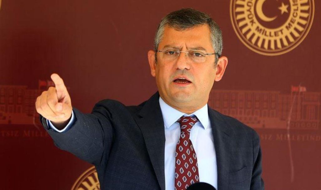 Bakan Kirişci’ye CHP’li Özgür Özel de tepki gösterdi: Ar edileceğine…