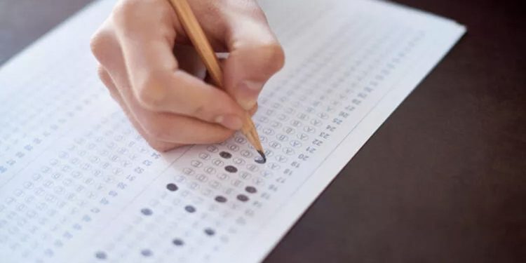 Bakan Özer'den LGS açıklaması: Depremzede öğrenciler diğer illerde sınava girebilecek