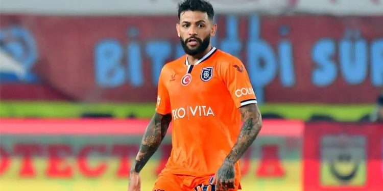 Başakşehir, Junior Caiçara ile yollarını ayırdı