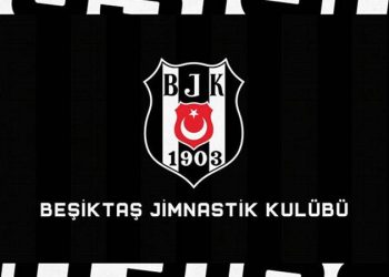 Beşiktaş son günlerde Fenerbahçe ve Galatasaray arasında yaşanan tartışma ve TFF'nin kararları hakkında "Adalet, Vicdan, Kayıkçı Kavgası" başlığı ile açıklama yayınladı. Siyah beyazlılar, VAR kayıtlarının açıklanmasını isterken, deprem nedeniyle ligden çekilen takımların maçları hakkında verilen kararın yeniden gözden geçirilmesini istedi.