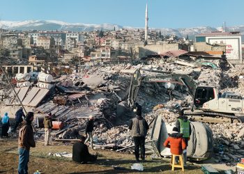 Bir gazetecinin deprem günlüğü: Gerçeklik duygumu kaybettim!