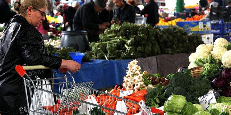 Birleşik Kamu-İş araştırmasına göre yıllık gıda enflasyonu yüzde 151,1 olarak gerçekleşti.