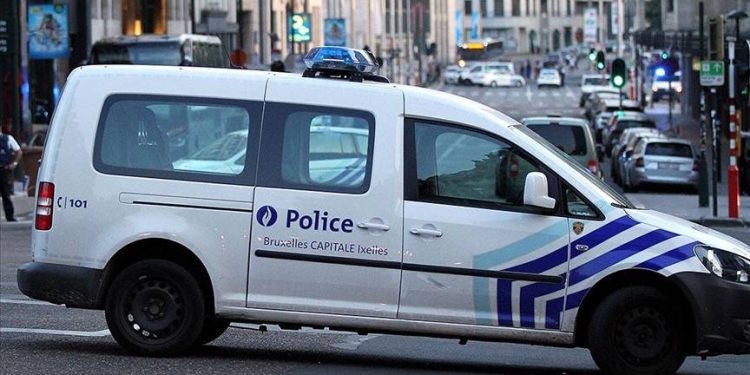 Brüksel metrosunda terör saldırısı alarmı