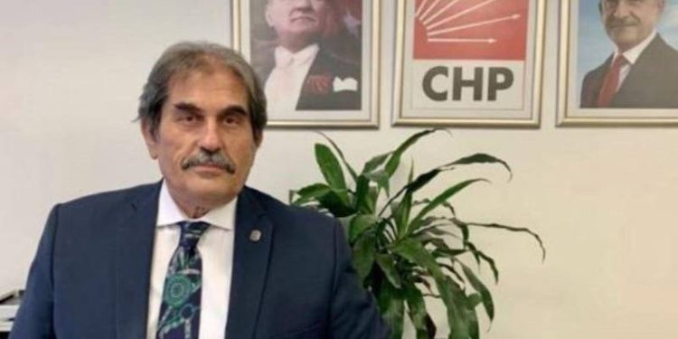 Bu ülkeden Atatürk'ün adını silmeye kimsenin gücü yetmez!