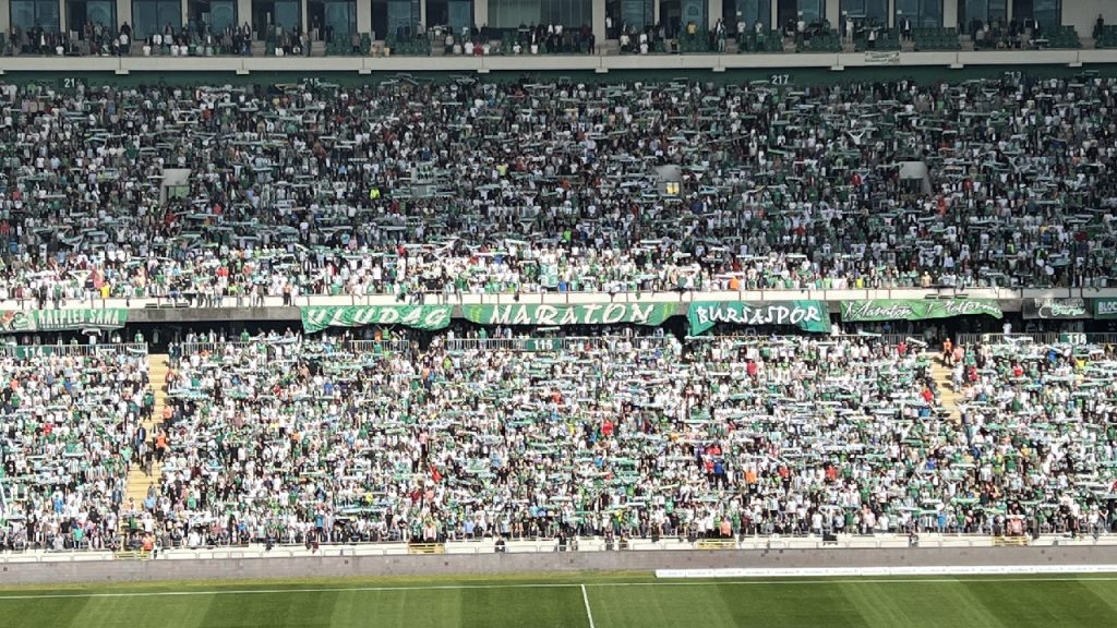 Bursaspor-Amed Sportif maçında seyirci rekoru kırılması bekleniyor!