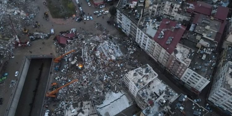 CHP'den deprem raporu: 126 milyar dolarlık fatura çıkardı