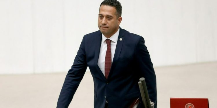 CHP'li Başarır: Birçok sahte diplomalı bürokrat tespit ettik, perşembe günü isim isim açıklayacağım