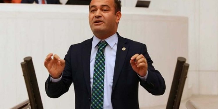 CHP’li Karabat’dan çarpıcı bir iddia: Öğrencilerin çıkarıldığı yurtlarda depremzede yok