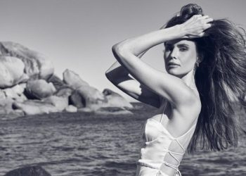 Güney Afrika’nın Cape Town kentinden manken Marike, kendisine sık sık içki, yemek ve etkinlik bileti ısmarlandığını söylüyor.