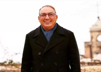 Cem Seymen CHP'den milletvekili aday adayı olduğunu duyurdu