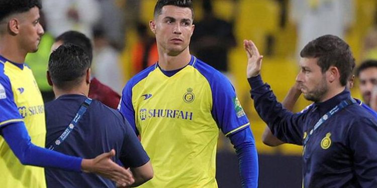 Cristiano Ronaldo, hem hakeme hem de hocasına tepki gösterdi!