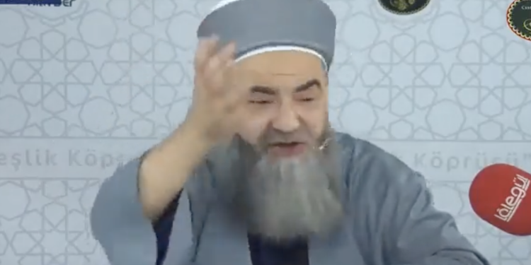 Cübbeli Ahmet’ten HDP’ye beddua: ‘Çoluk çocuklarından belayla çıksın’