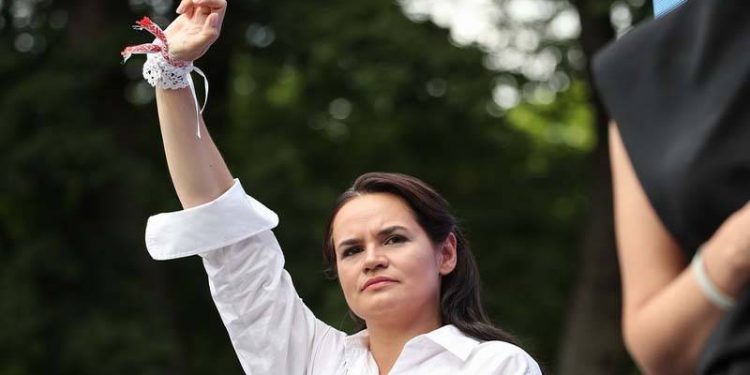 Cumhurbaşkanı adayı Tikhanovskaya’ya 15 yıl hapis cezası