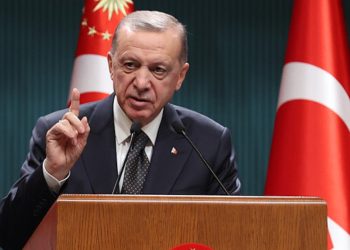 Deniz Zeyrek son kulisleri yazdı: Erdoğan ‘aslarını’ sahaya sürerek bir taşla iki kuş vurmak istiyor