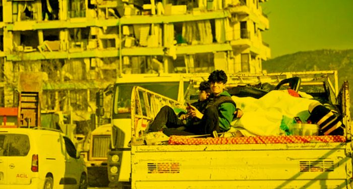 Deprem bölgesinde ikamet almaya, ‘haklardan feragat etme’ şartı!