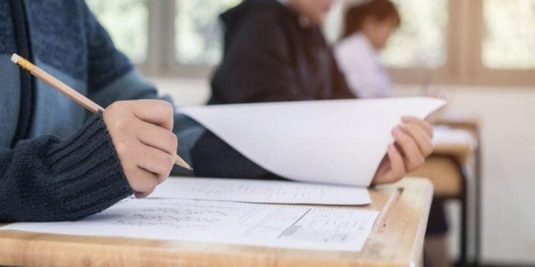 Deprem bölgesinden yaklaşık 243 bin öğrencinin nakli yapıldı