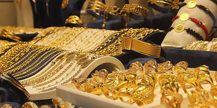 Deprem korkuttu; yastık altı altınlar bankalara gidiyor