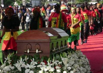 Depremde hayatını kaybeden Christian Atsu için ülkesinde cenaze töreni düzenlendi