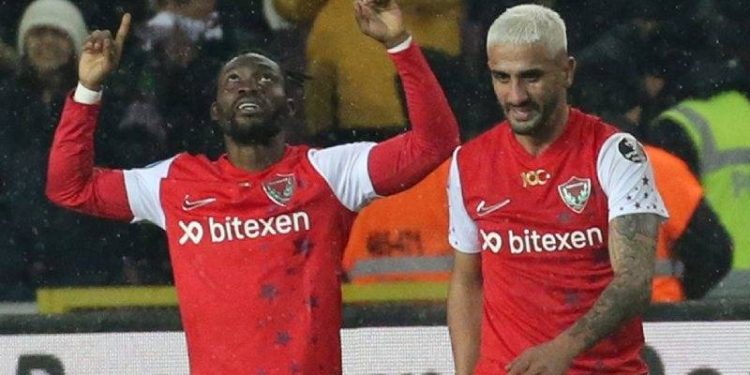 Depremden önce tüm takıma son mutluğu Atsu yaşattı