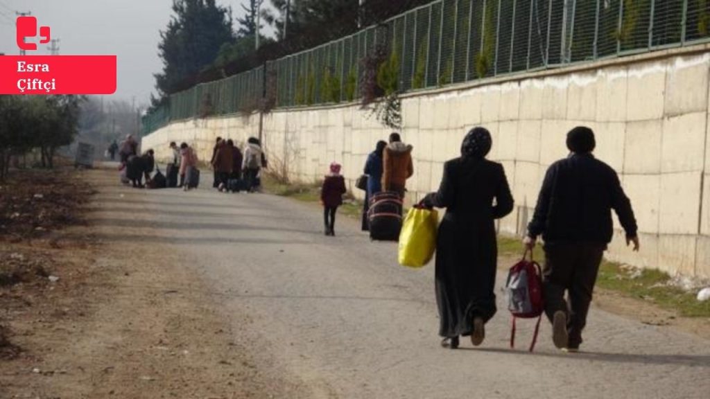 Depremzede mülteciler kaderine terk edildi: 'Onları suçlamak ırkçılıktır'