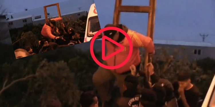 Depremzedeye polis müdahalesi: Erdoğan'a 'Geliyor Gelmekte Olan' diye seslendi