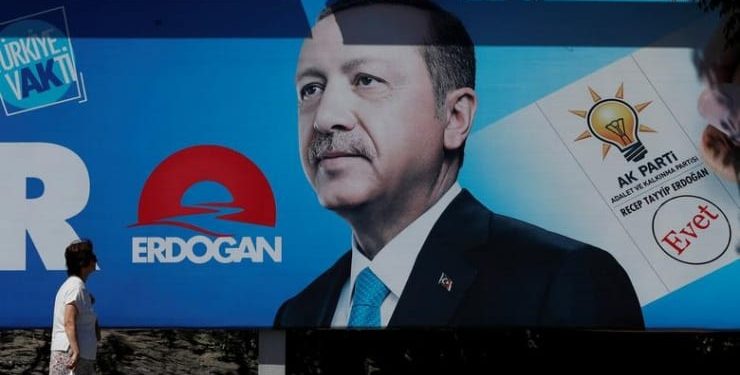 ABD merkezli dev yatırım şirketi Vanguard, Cumhurbaşkanı Tayyip Erdoğan’ın 20 yıl sonra ilk kez seçim kaybetmesi durumunda Türkiye tahvil piyasasında büyük potansiyelin oluşacağını öngördü.