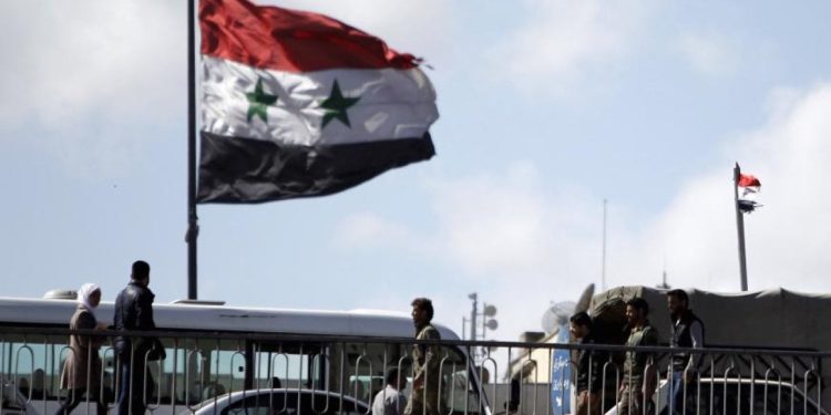 Devrim Muhafızları: İsrail'in dün Suriye'ye yaptığı saldırıda askeri danışmanımız öldü